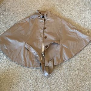 Banana Republic Cinch waste cape